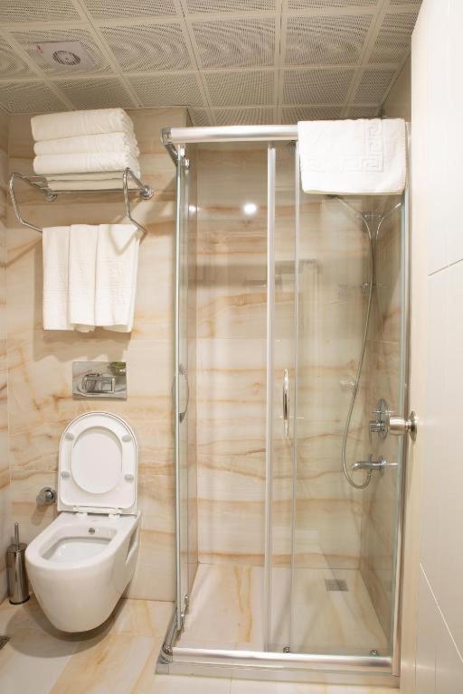 Alpinn Hotel Due Истанбул Екстериор снимка